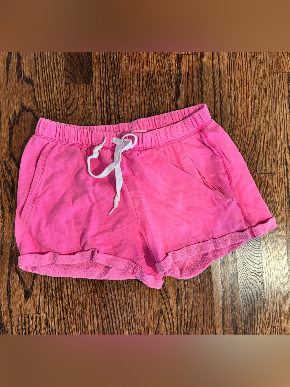 Women’s Victoria’s Secret Pink Drawstring Lounge Shorts size medium